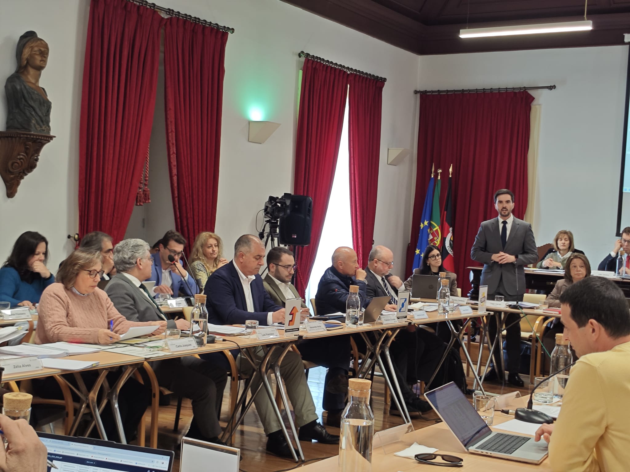 Tomar é o primeiro município do país a criar regulamento próprio de apoio às vítimas das tempestades